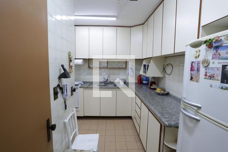 Apartamento à venda com 78m², 2 quartos e 1 vagaCozinha