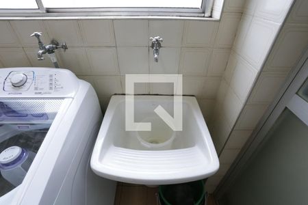 Apartamento à venda com 78m², 2 quartos e 1 vagaÁrea de Serviço