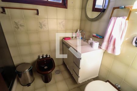 Casa de condomínio à venda com 293m², 5 quartos e 3 vagasBanheiro Social