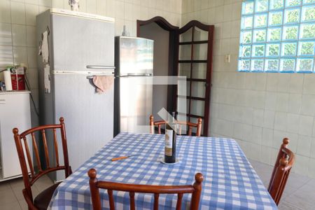 Casa de condomínio à venda com 293m², 5 quartos e 3 vagasCozinha