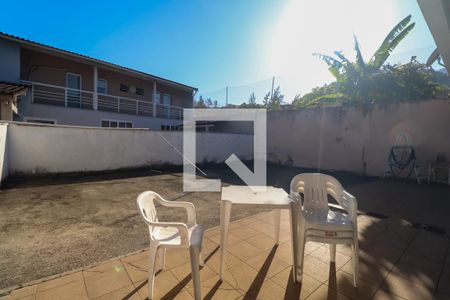 Casa de condomínio à venda com 293m², 5 quartos e 3 vagasQuintal