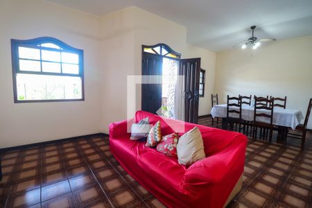 Sala de casa de condomínio à venda com 5 quartos, 293m² em Jacarepaguá, Rio de Janeiro