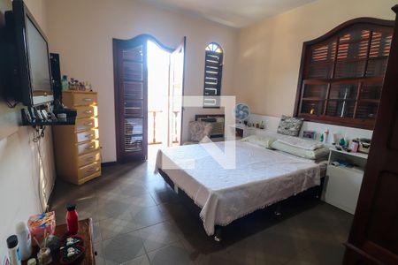 Casa de condomínio à venda com 293m², 5 quartos e 3 vagasQuarto 1