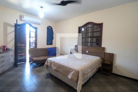 Casa de condomínio à venda com 293m², 5 quartos e 3 vagasQuarto 2