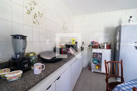 Casa de condomínio à venda com 293m², 5 quartos e 3 vagasCozinha