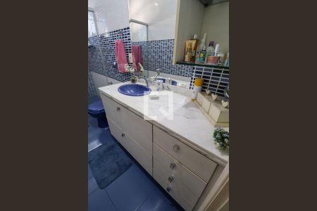 Casa de condomínio à venda com 170m², 2 quartos e 6 vagas Casa de condomínio à venda com 170m², 2 quartos e 6 vagasBanhiero da Suíte 1