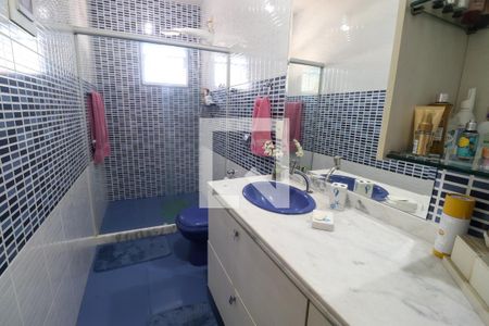 Casa de condomínio à venda com 170m², 2 quartos e 6 vagas Casa de condomínio à venda com 170m², 2 quartos e 6 vagasBanhiero da Suíte 1