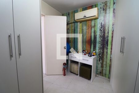 Casa de condomínio à venda com 170m², 2 quartos e 6 vagas Casa de condomínio à venda com 170m², 2 quartos e 6 vagasCloset
