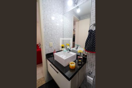 Casa de condomínio à venda com 170m², 2 quartos e 6 vagas Casa de condomínio à venda com 170m², 2 quartos e 6 vagasBanhiero Social