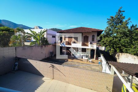 Casa de condomínio à venda com 170m², 2 quartos e 6 vagas Casa de condomínio à venda com 170m², 2 quartos e 6 vagasVaranda