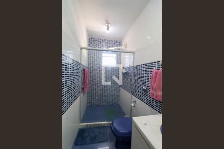 Casa de condomínio à venda com 170m², 2 quartos e 6 vagas Casa de condomínio à venda com 170m², 2 quartos e 6 vagasBanhiero da Suíte 1