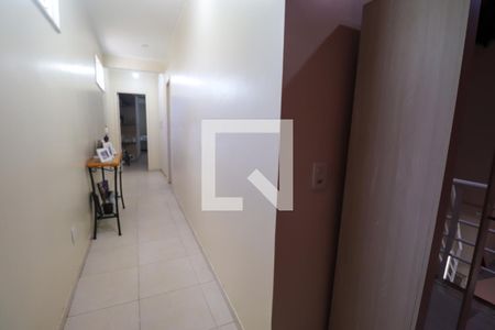 Casa de condomínio à venda com 170m², 2 quartos e 6 vagas Casa de condomínio à venda com 170m², 2 quartos e 6 vagasHall do 2º Andar