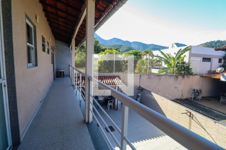 Casa de condomínio à venda com 170m², 2 quartos e 6 vagas Casa de condomínio à venda com 170m², 2 quartos e 6 vagasVaranda