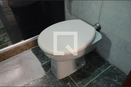 Casa para alugar com 100m², 2 quartos e sem vagaBanheiro Social