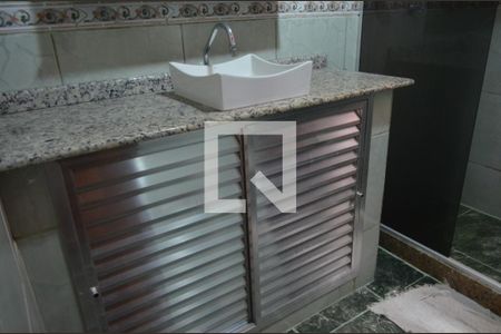 Casa para alugar com 100m², 2 quartos e sem vagaBanheiro Social