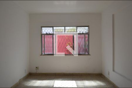 Sala de casa para alugar com 2 quartos, 45m² em Taquara, Rio de Janeiro