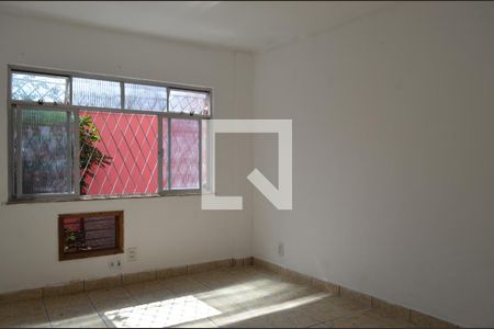 Quarto 1 de casa para alugar com 2 quartos, 45m² em Taquara, Rio de Janeiro