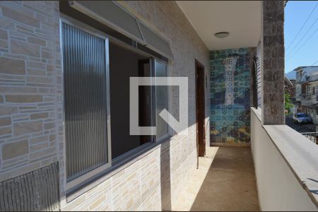 Varanda de casa de condomínio para alugar com 2 quartos, 100m² em Taquara, Rio de Janeiro