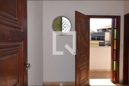 Hall de Entrada de casa de condomínio para alugar com 2 quartos, 100m² em Taquara, Rio de Janeiro