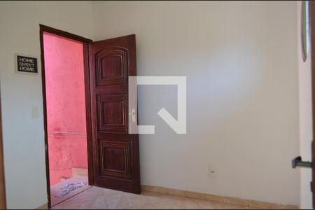 Hall de Entrada de casa de condomínio para alugar com 2 quartos, 100m² em Taquara, Rio de Janeiro