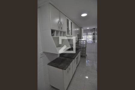 Apartamento à venda com 91m², 3 quartos e 1 vagaCozinha - Armários