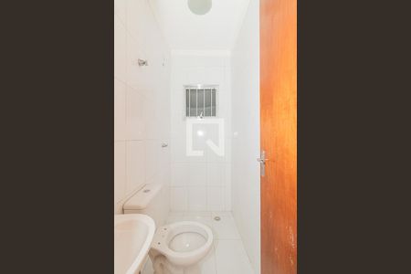 Banheiro de casa de condomínio à venda com 1 quarto, 30m² em Chácara São João, São Paulo