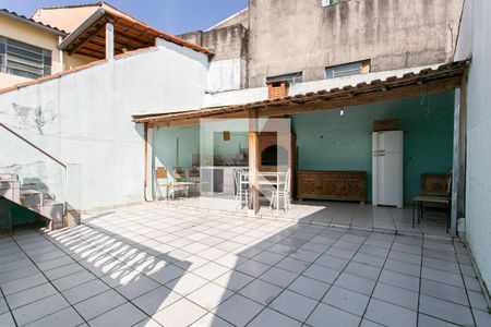 Casa à venda com 160m², 2 quartos e 1 vagaQuintal