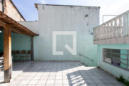 Casa à venda com 160m², 2 quartos e 1 vagaQuintal