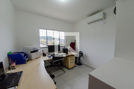 Casa para alugar com 180m², 3 quartos e 2 vagas Casa para alugar com 180m², 3 quartos e 2 vagasQuarto 3