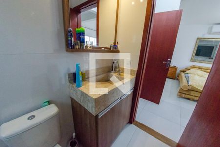 Casa para alugar com 180m², 3 quartos e 2 vagas Casa para alugar com 180m², 3 quartos e 2 vagasBanheiro da suíte