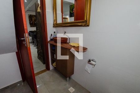 Casa para alugar com 180m², 3 quartos e 2 vagas Casa para alugar com 180m², 3 quartos e 2 vagasLavabo