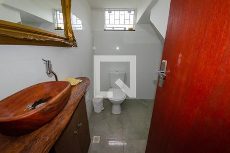 Casa para alugar com 180m², 3 quartos e 2 vagas Casa para alugar com 180m², 3 quartos e 2 vagasLavabo