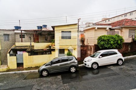 Quarto de casa para alugar com 1 quarto, 50m² em Vila Iório, São Paulo