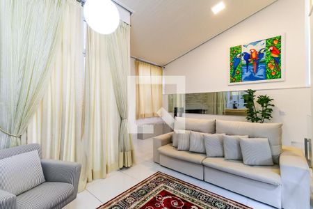 Sala de casa à venda com 2 quartos, 319m² em Jardim Londrina, São Paulo