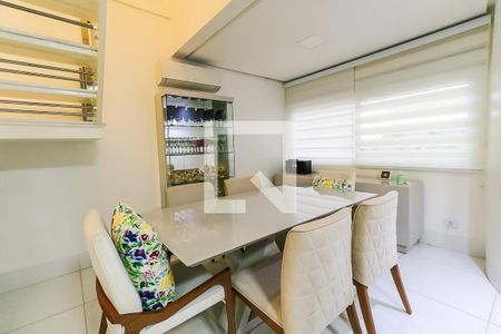 Sala de Jantar de casa à venda com 2 quartos, 319m² em Jardim Londrina, São Paulo