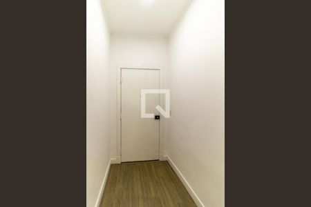 Sala - Corredor de Entrada de apartamento para alugar com 1 quarto, 50m² em República, São Paulo