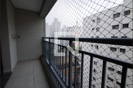 Apartamento à venda com 21m², 1 quarto e sem vaga Apartamento à venda com 21m², 1 quarto e sem vagaVaranda