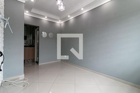 Sala de casa de condomínio à venda com 2 quartos, 60m² em Vila Ré, São Paulo