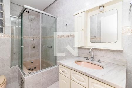 Apartamento à venda com 135m², 4 quartos e sem vaga Apartamento à venda com 135m², 4 quartos e sem vagaBanheiro 2