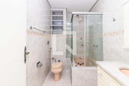 Apartamento à venda com 135m², 4 quartos e sem vaga Apartamento à venda com 135m², 4 quartos e sem vagaBanheiro 2