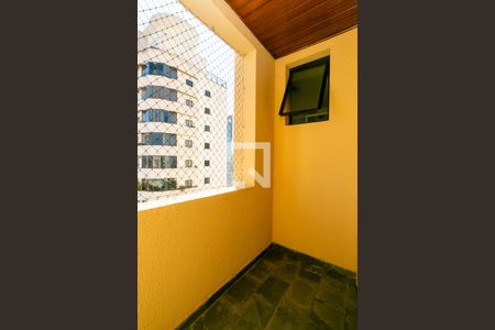 Apartamento à venda com 105m², 3 quartos e 2 vagasVaranda da Suíte 1