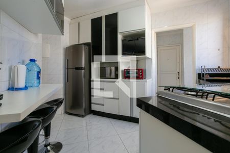 Apartamento à venda com 105m², 3 quartos e 2 vagasCozinha