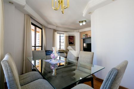 Apartamento à venda com 105m², 3 quartos e 2 vagasSala