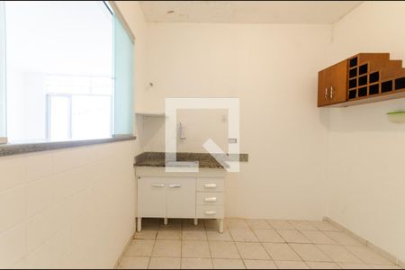Cozinha de apartamento para alugar com 2 quartos, 90m² em Barra, Salvador