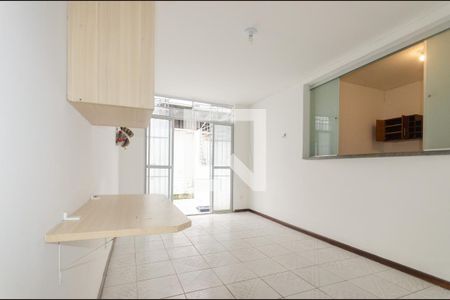 Apartamento para alugar com 2 quartos, 90m² em Barra, Salvador