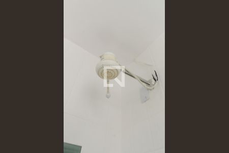 Apartamento para alugar com 90m², 2 quartos e sem vagaChuveiro