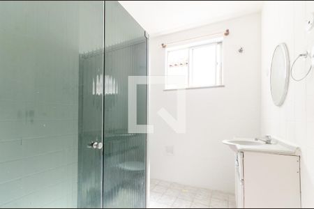 Apartamento para alugar com 90m², 2 quartos e sem vagaBanheiro