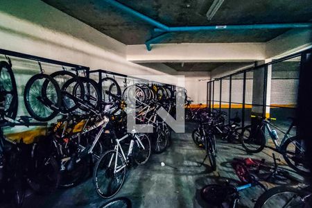 Apartamento à venda com 66m², 3 quartos e 2 vagas Apartamento à venda com 66m², 3 quartos e 2 vagasÁrea Comum - Bicicletário