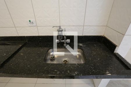 Casa de condomínio à venda com 80m², 2 quartos e 1 vagaCozinha