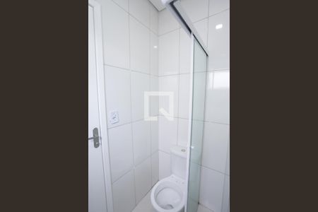 Casa de condomínio à venda com 80m², 2 quartos e 1 vagaBanheiro da Suíte 2